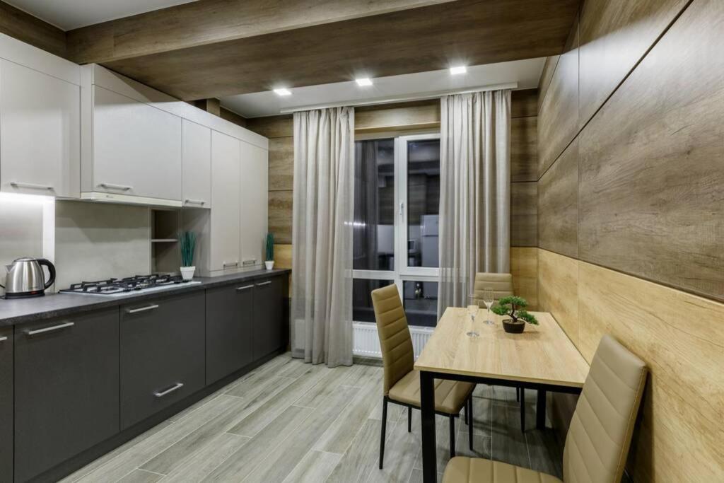 City Center. Panoramic Windows. Fireplace. Chisinau Exterior photo